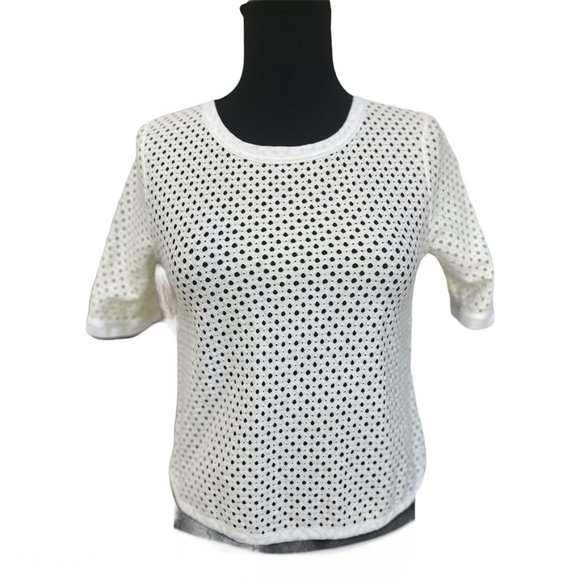 Banana Republic Tops - Banana Republic White Lace Cropped Top Size XS